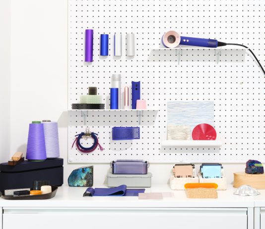 Özel Seri Vinca Mavisi ve Rosé Renklerindeki Dyson Saç Bakım Ürünleri Satışta