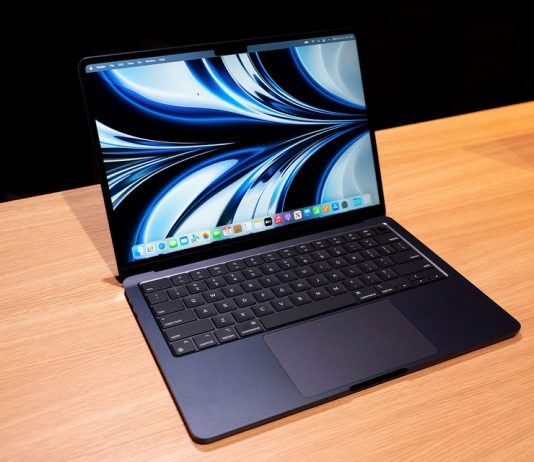 MacBook Air M2 Aksesuar Önerilerim (2023)